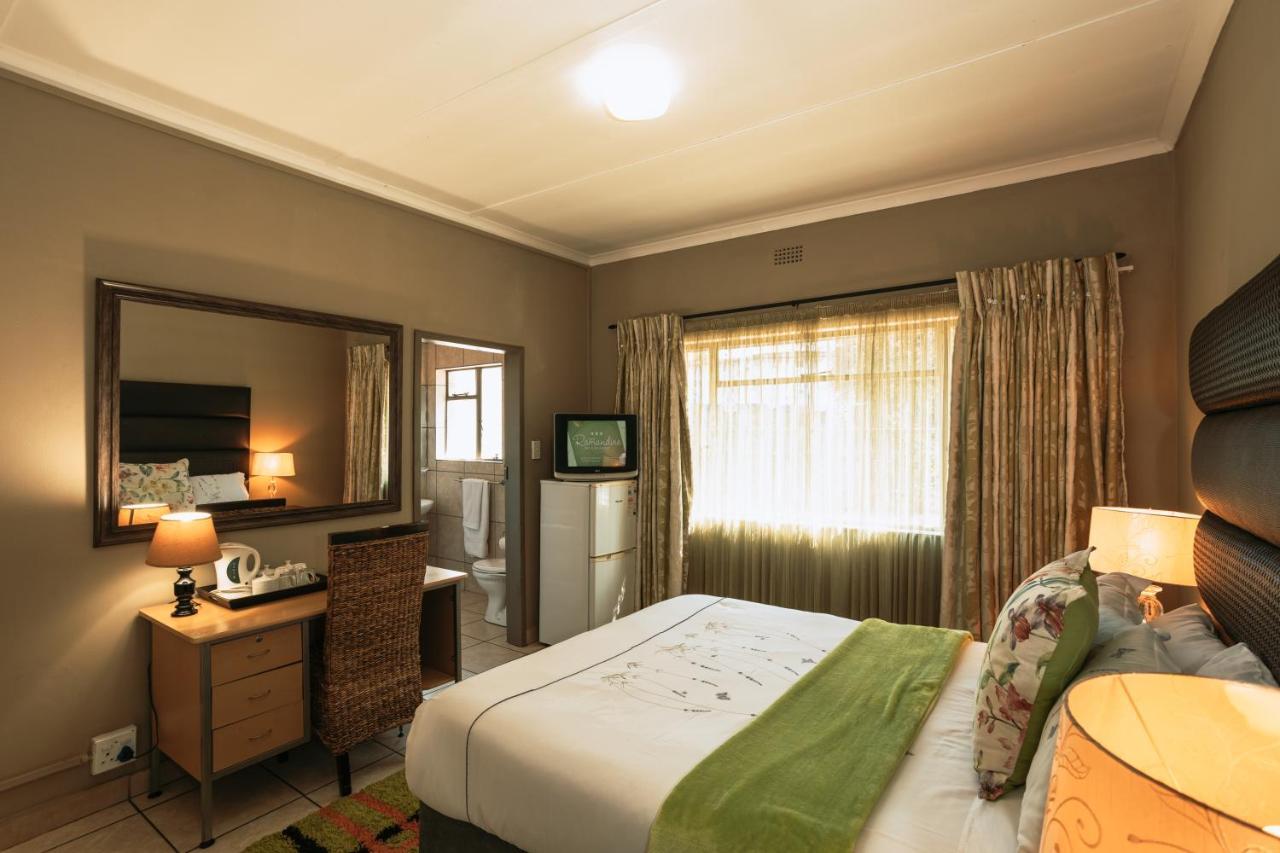 Ramandire B&B Witbank Buitenkant foto