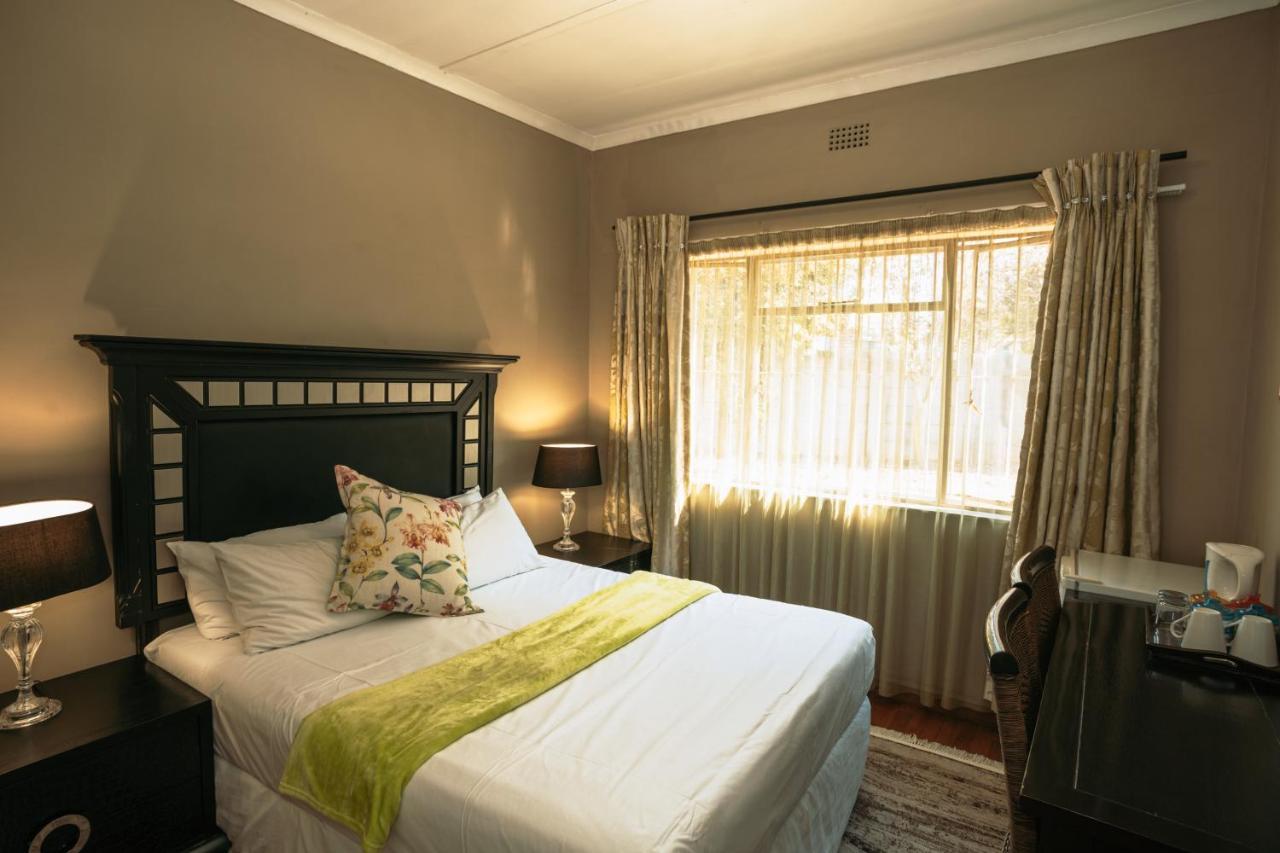 Ramandire B&B Witbank Buitenkant foto